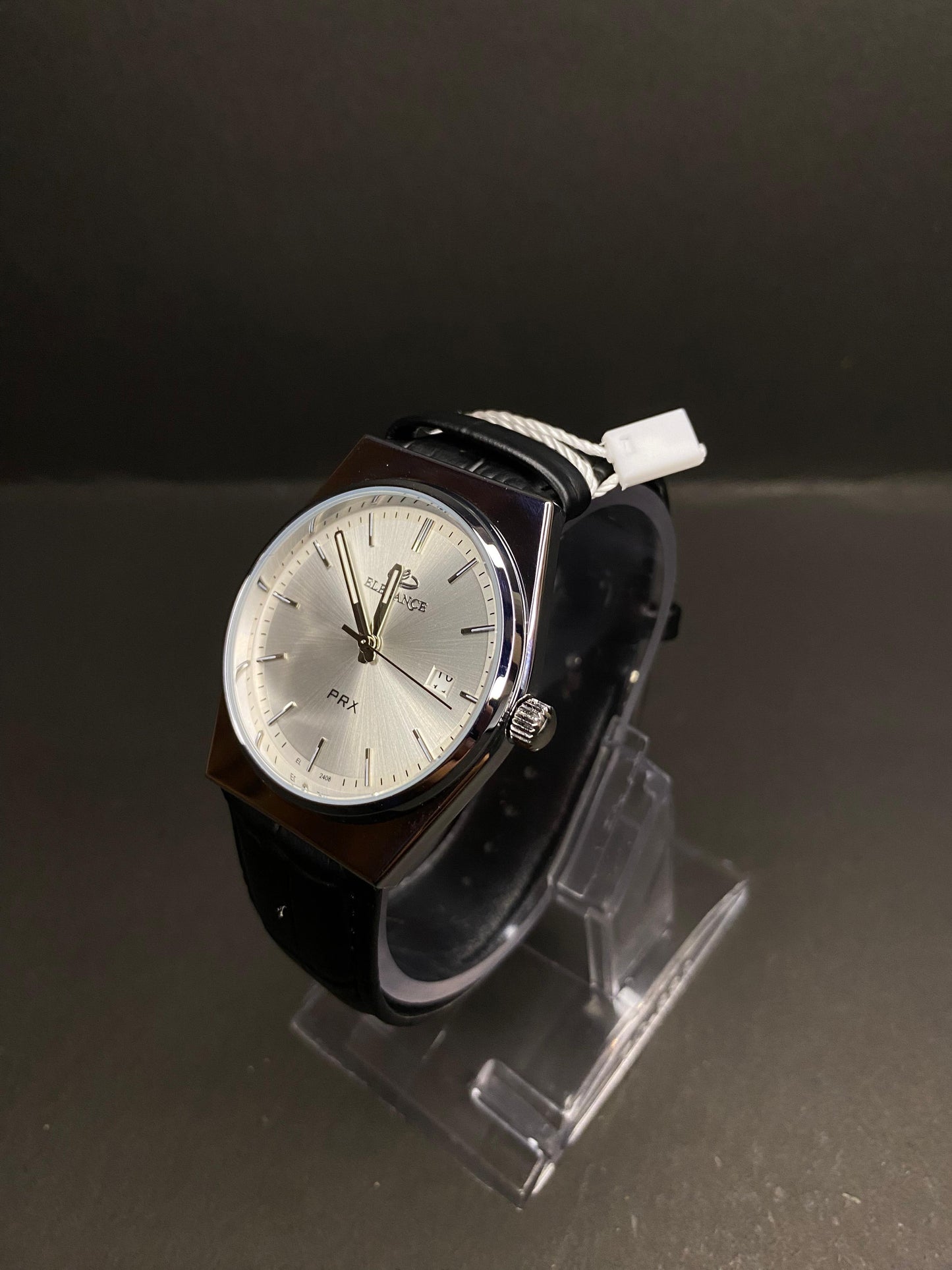Elegance With Off white dial
